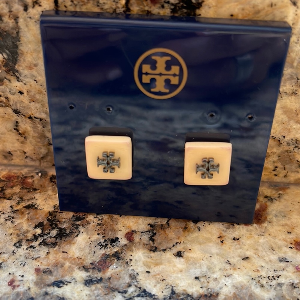 Tory Burch earrings BNWT